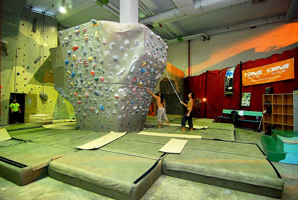 Bouldering